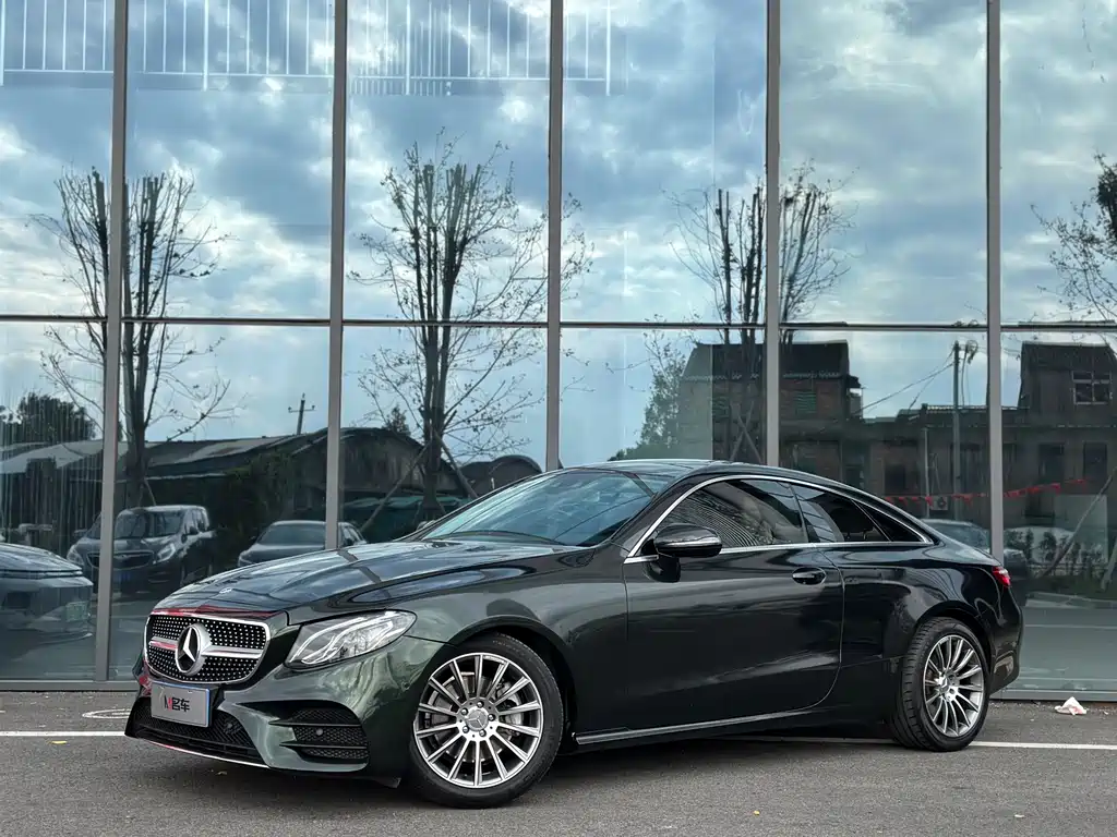 MERCEDES-BENZ E CLASS