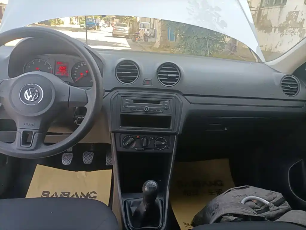 Volkswagen Jetta — миниатюра 13