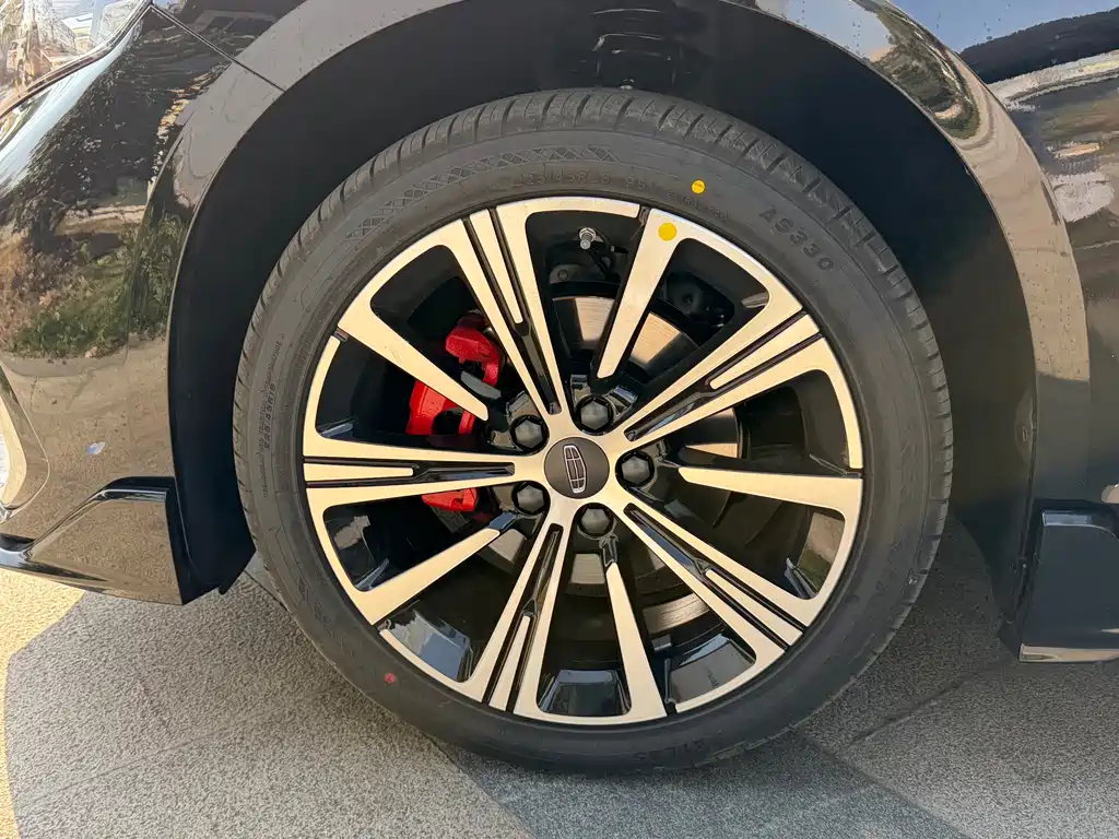 GEELY AUTOMOBILE XINGRUI