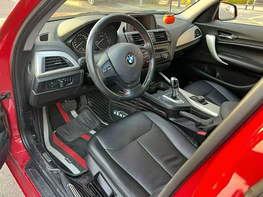 BMW 1 Series (Import) — миниатюра 5