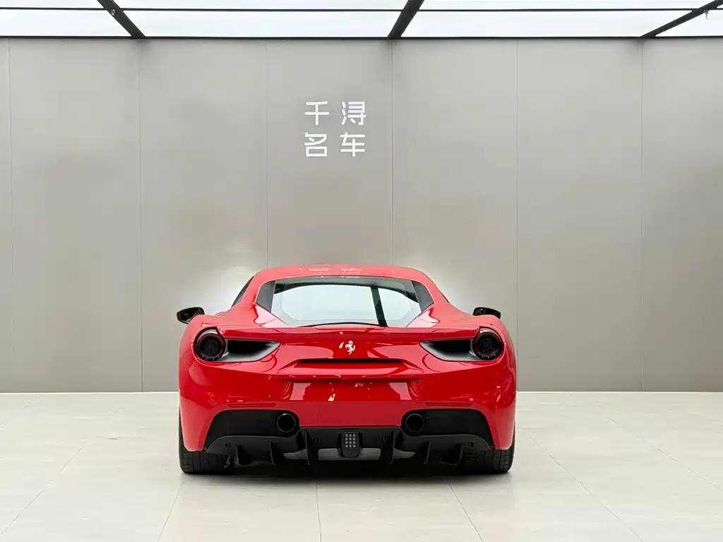 Ferrari 488 — миниатюра 13