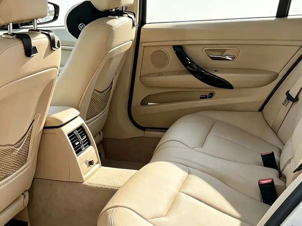 BMW 3 Series — миниатюра 5