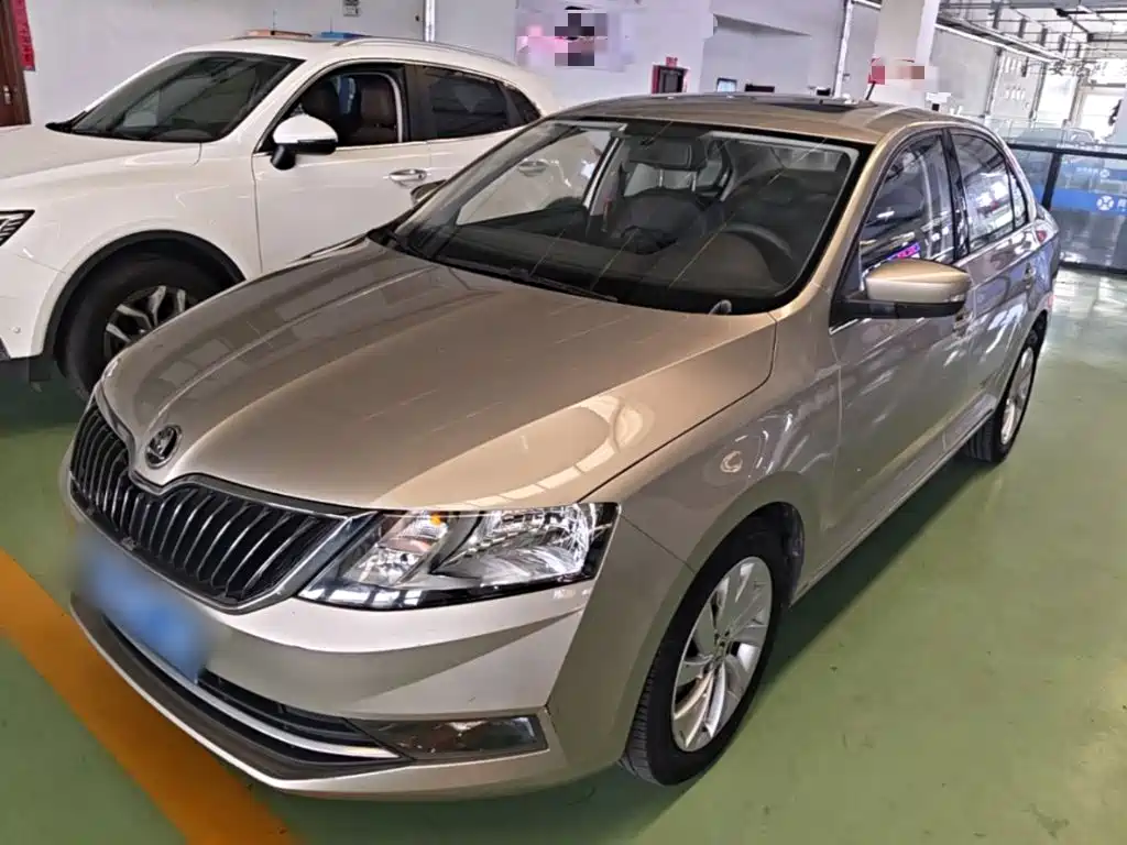 Skoda Rapid — миниатюра 2