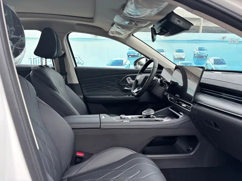 Chery Arrizo 8 PRO — миниатюра 5