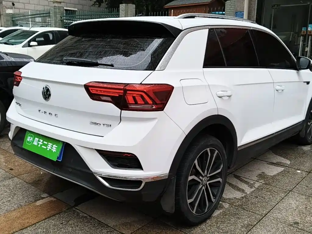 Volkswagen T-Roc — миниатюра 7