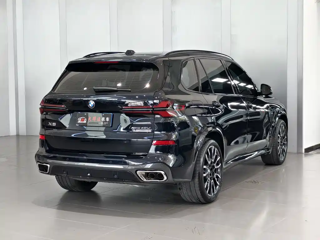 BMW X5 2023 xDrive 40Li M Sport