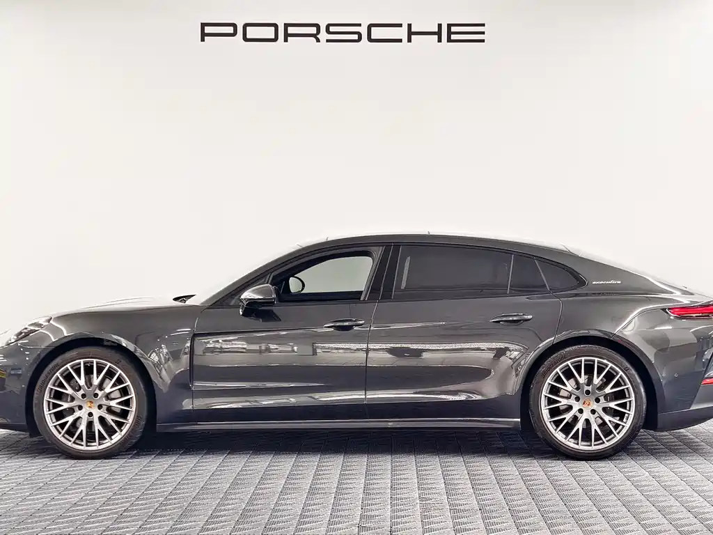 Porsche Panamera — миниатюра 6