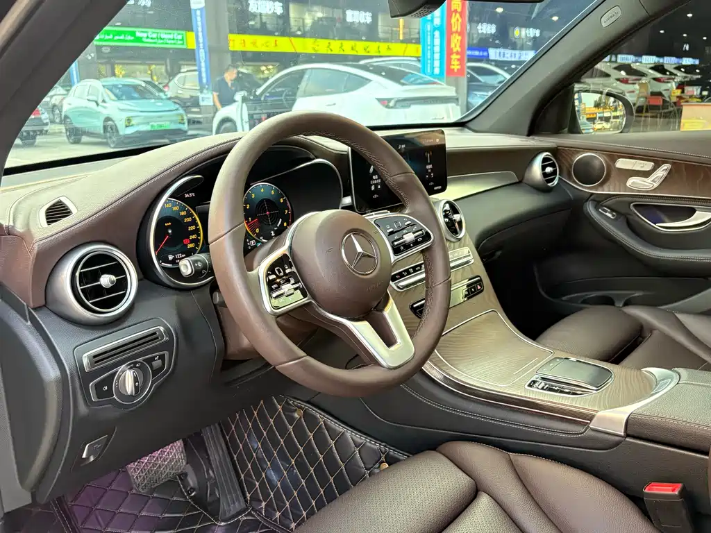 Mercedes-Benz GLC 2020 GLC 300 L 4MATIC