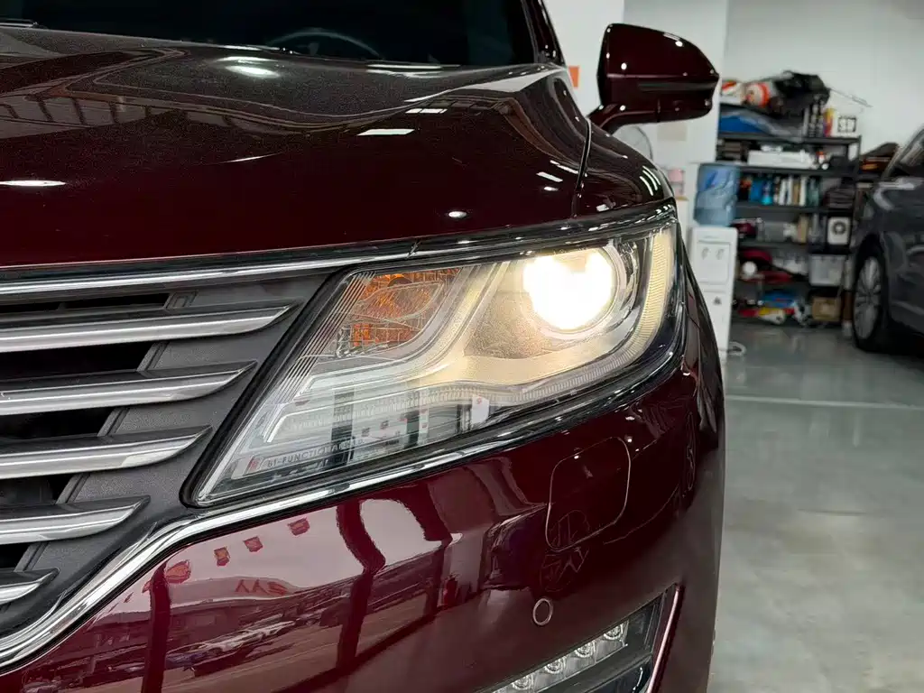 Lincoln MKC — миниатюра 3