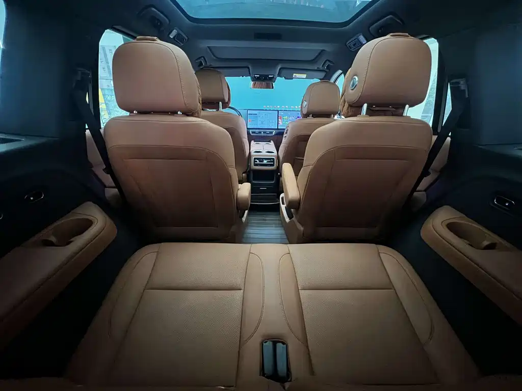 Li Auto Li L8 — миниатюра 13