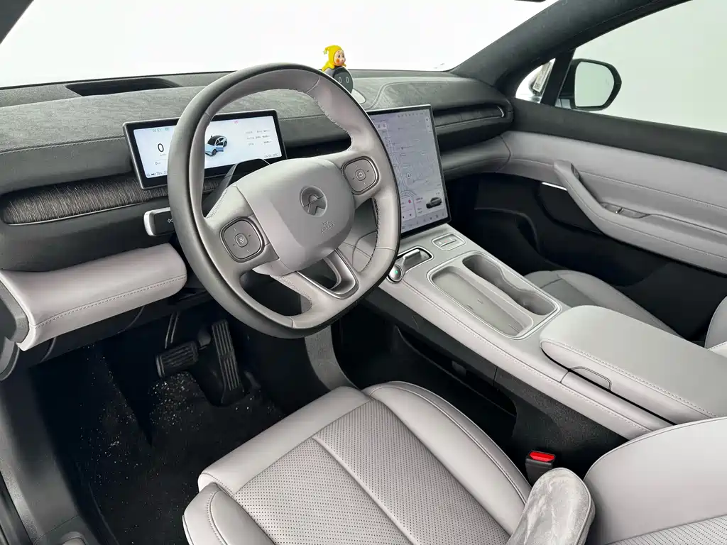 NIO EC6 — миниатюра 5