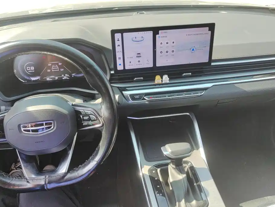 Geely Emgrand — миниатюра 12