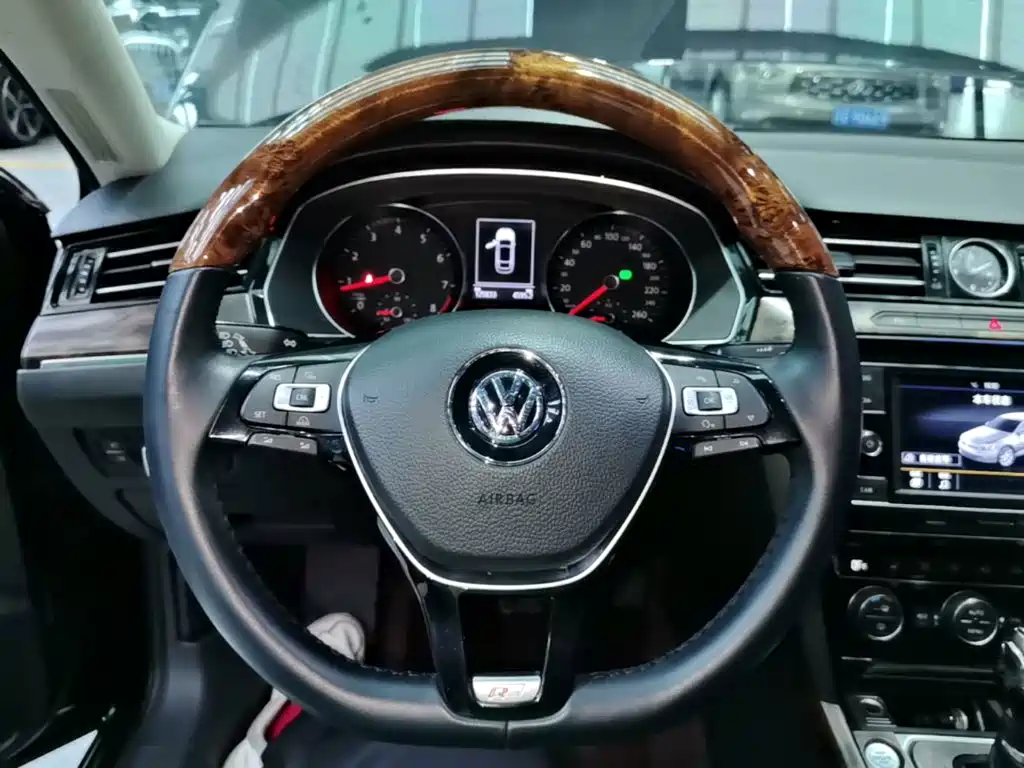 Volkswagen Magotan — миниатюра 11