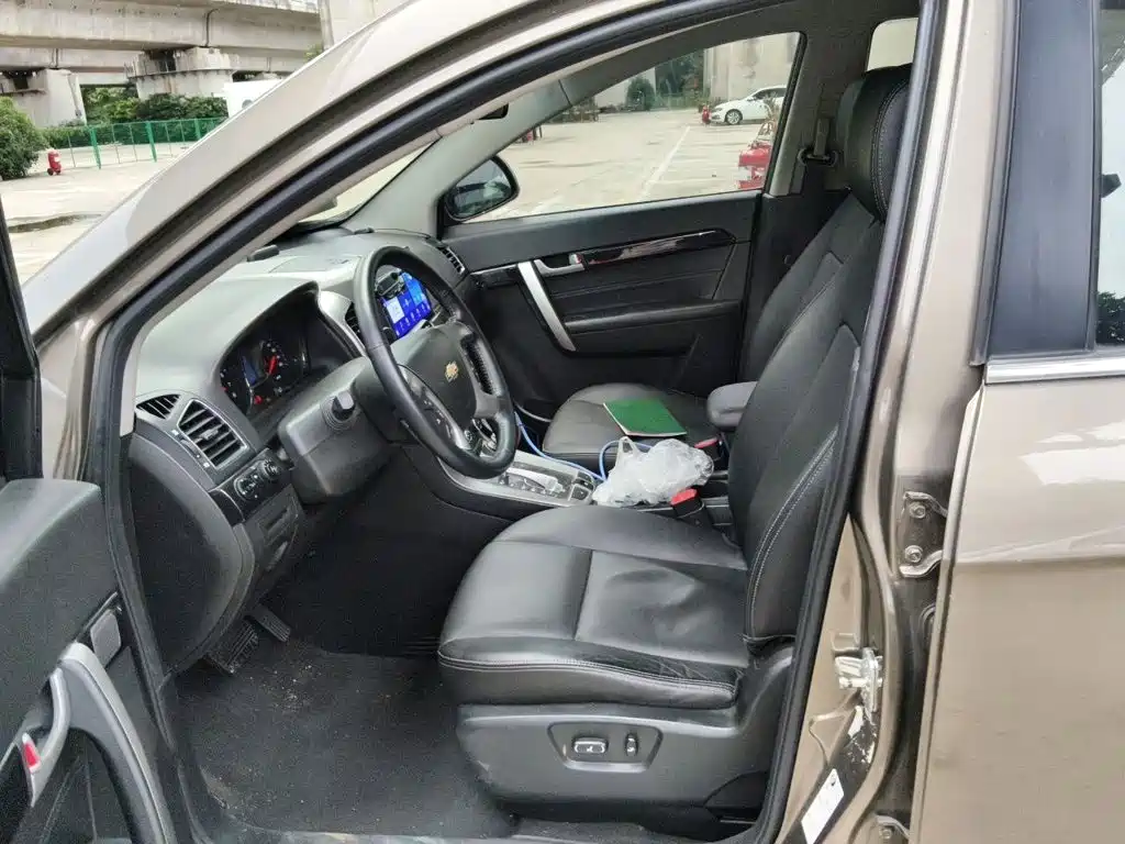 Chevrolet Captiva — миниатюра 16