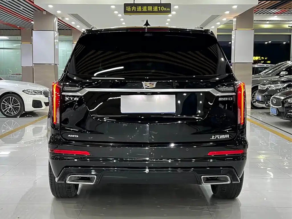 Cadillac XT6 — миниатюра 14