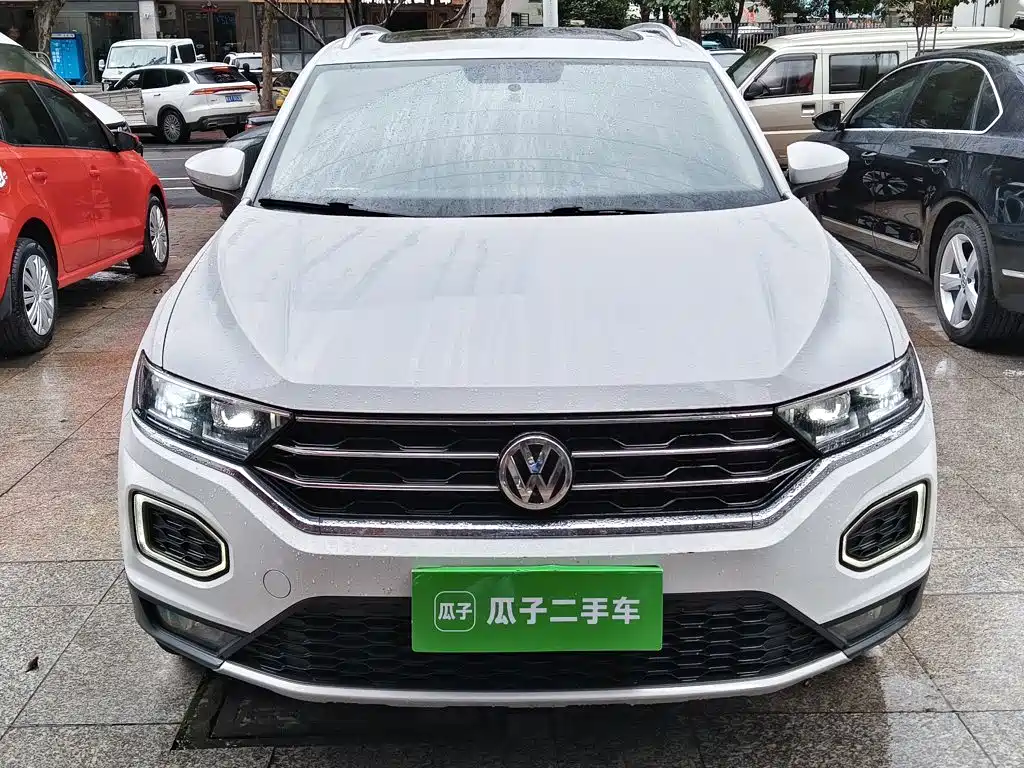Volkswagen T-Roc — миниатюра 3