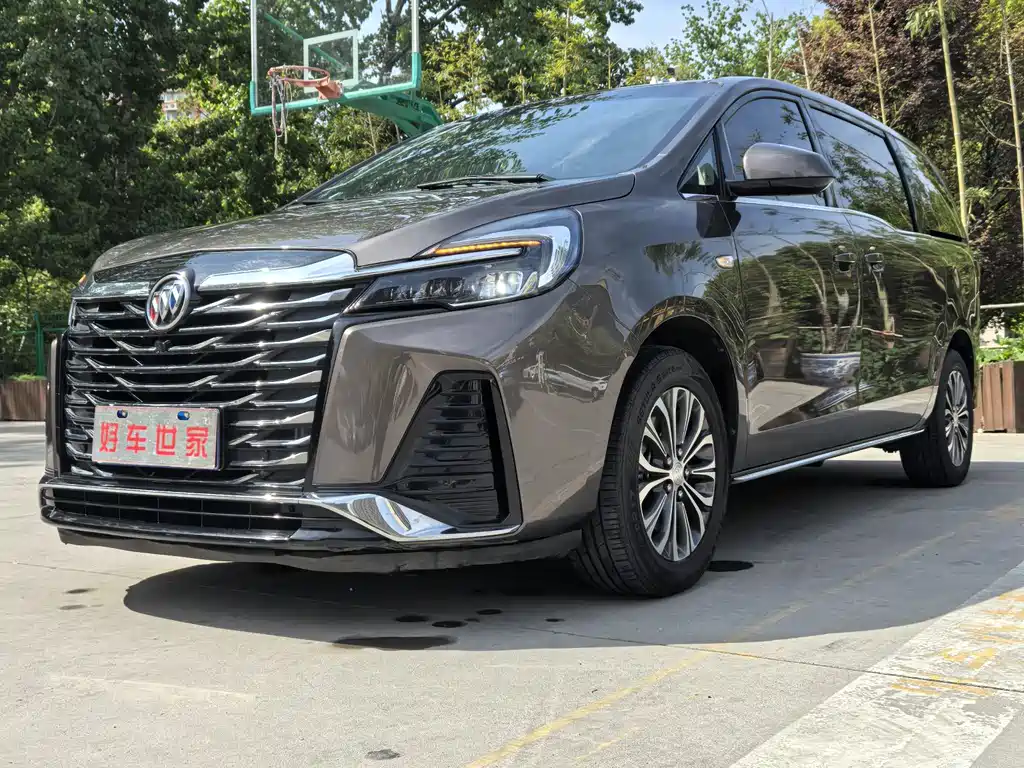 Buick GL8 2023