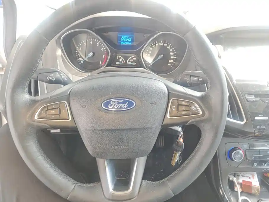 Ford Focus — миниатюра 15