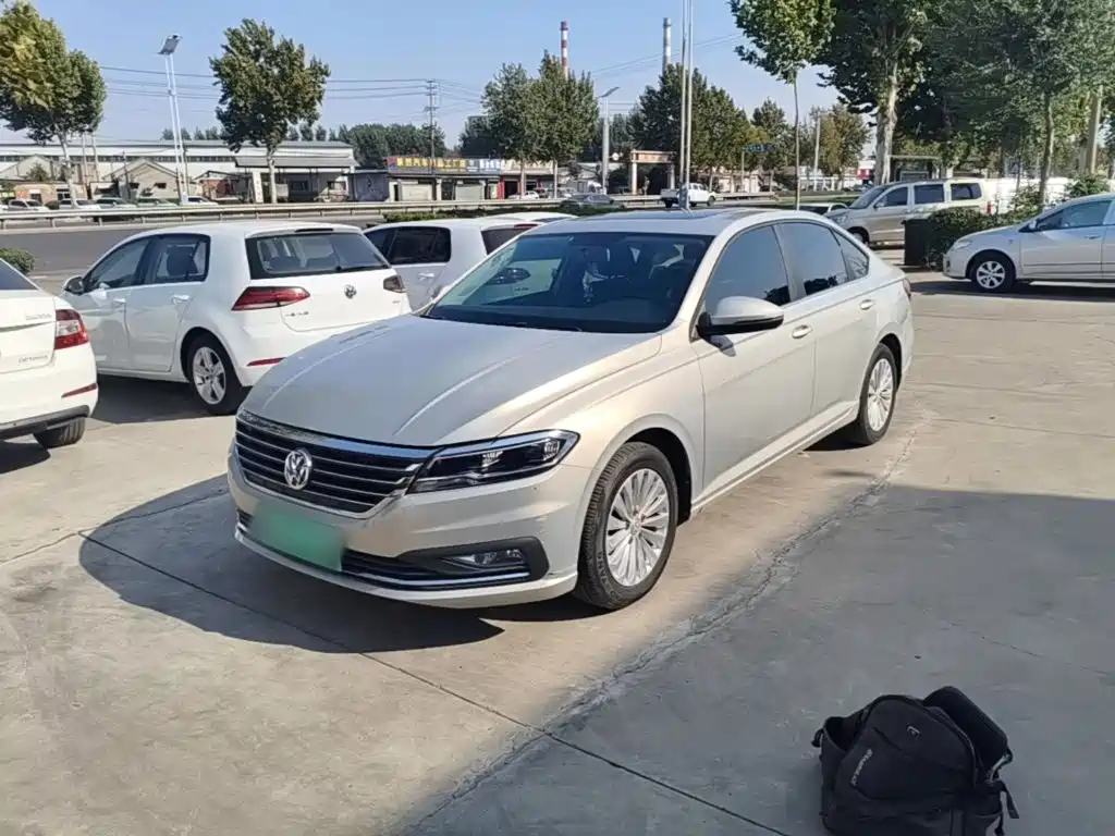 Volkswagen Lavida — миниатюра 2
