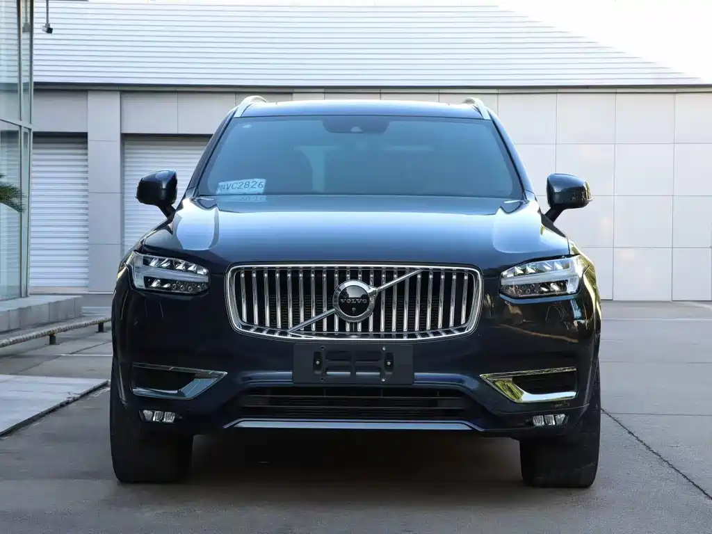 Volvo XC90 — миниатюра 2