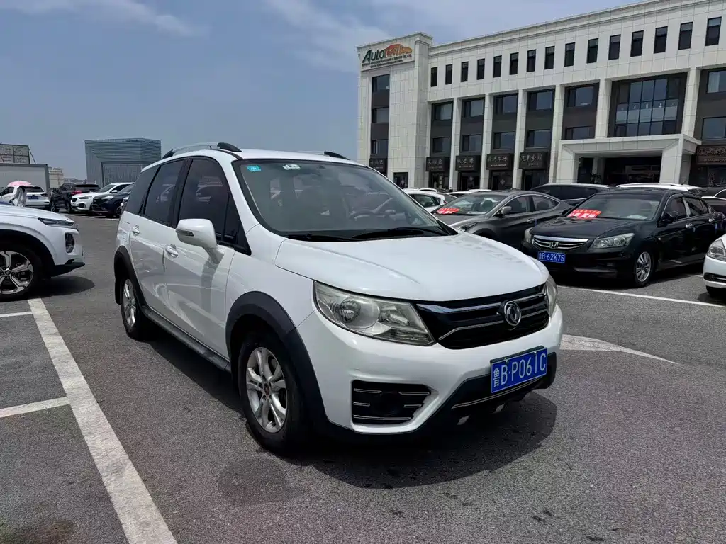 Dongfeng X3 2016 1.5L Comfort