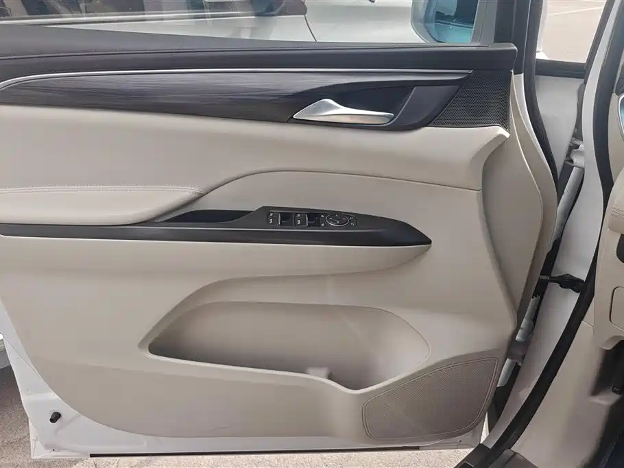 Buick GL8 2022 ES 653T Comfort