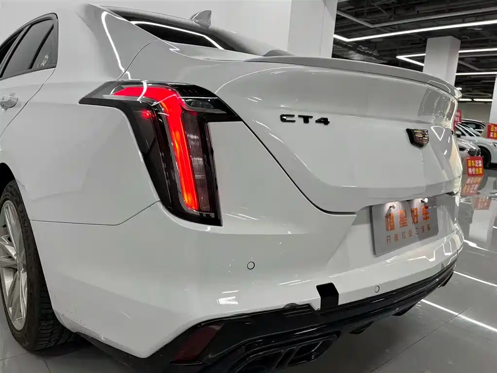Cadillac CT4 — миниатюра 7