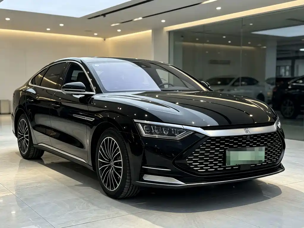 BYD Han — миниатюра 2
