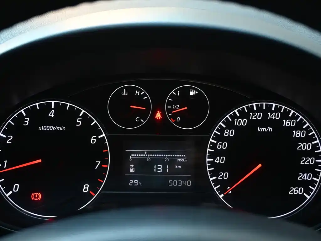 Nissan Tiida — миниатюра 14