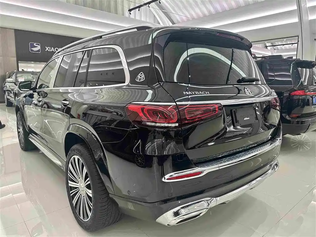 Mercedes-Benz GLS — миниатюра 21