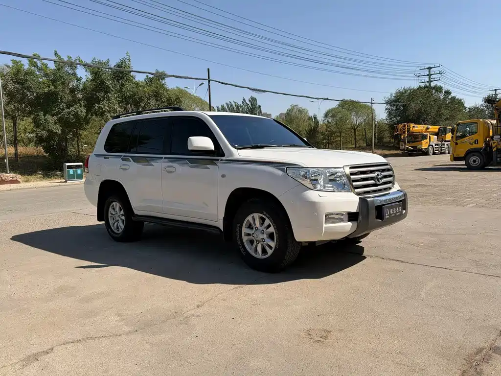 Toyota Land Cruiser — миниатюра 3