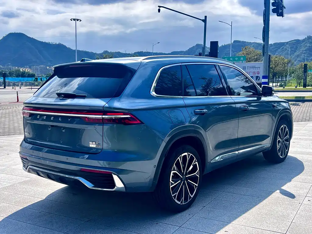 Geely Xingyue L — миниатюра 9