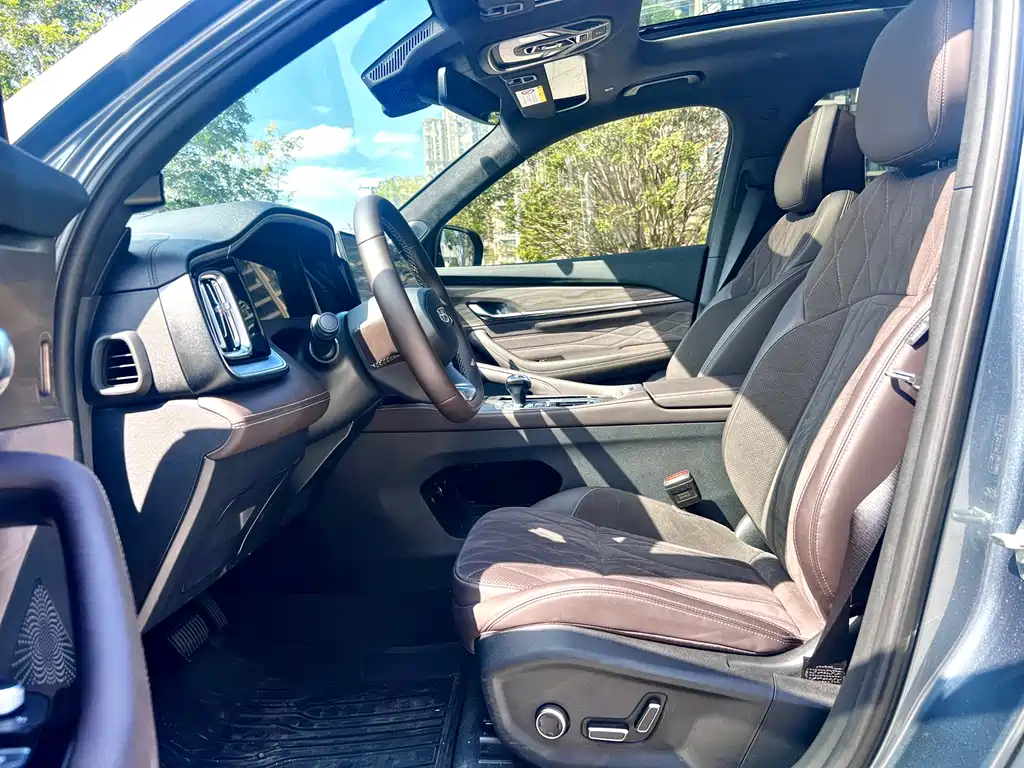 Geely Xingyue L — миниатюра 10