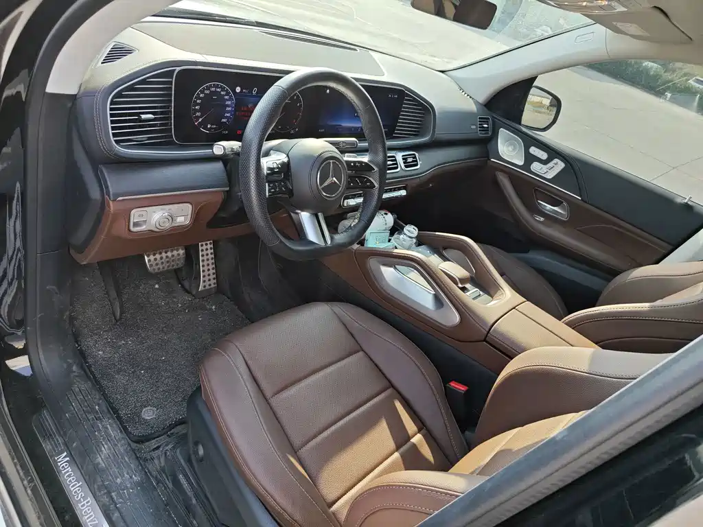 Mercedes-Benz GLS — миниатюра 4