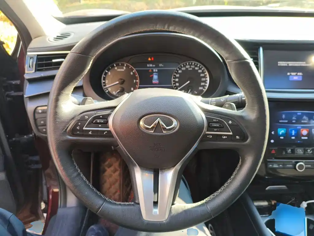 Infiniti QX50 — миниатюра 6