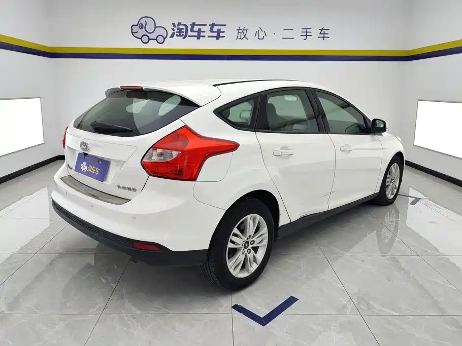 Ford Focus — миниатюра 3