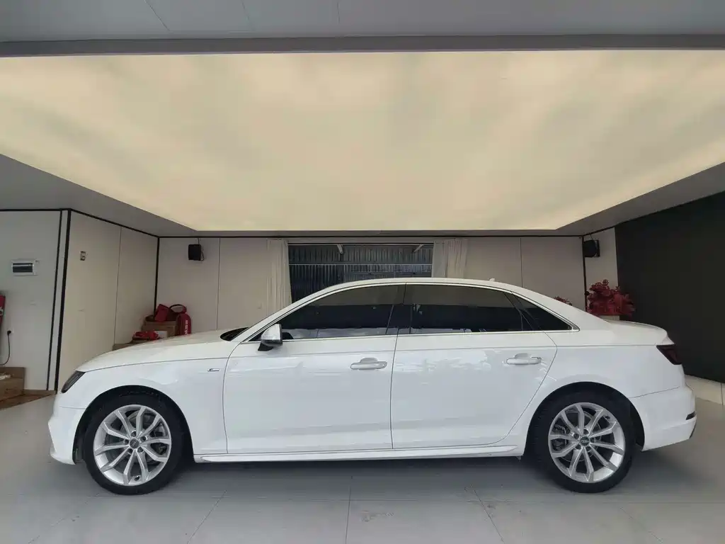 Audi A4L — миниатюра 3