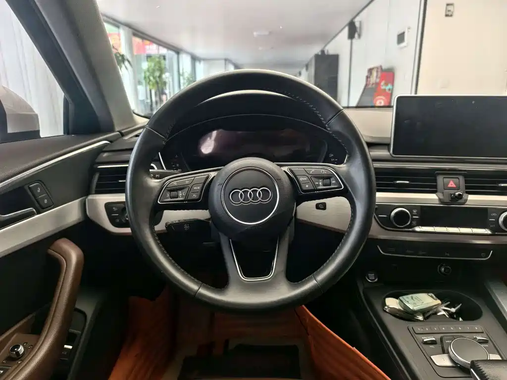 Audi A4L — миниатюра 12