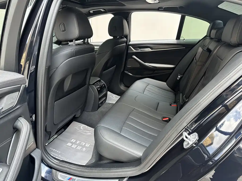 BMW 5 Series 5 2022 525i M Sport