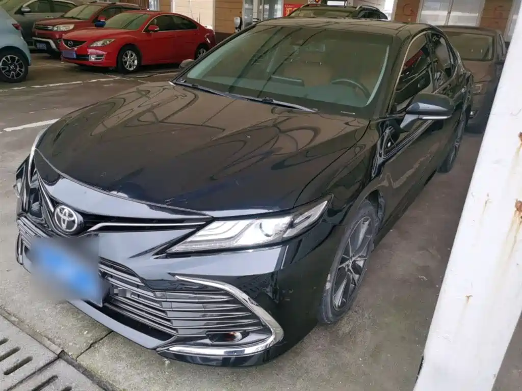 Toyota Camry 2022