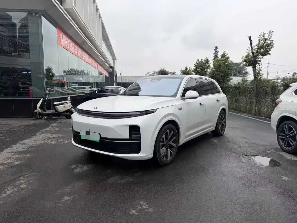 Li Auto L7