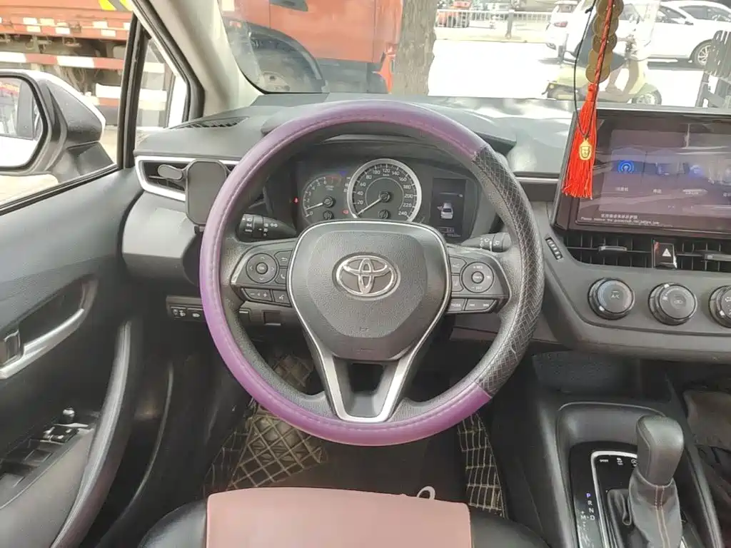 Toyota Corolla — миниатюра 11