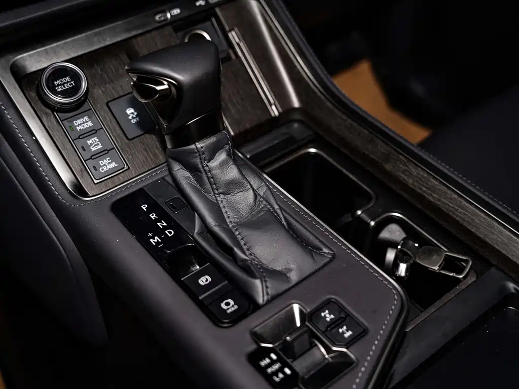 Lexus GX — миниатюра 6