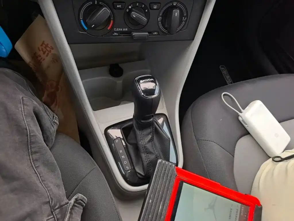 Skoda Rapid — миниатюра 14