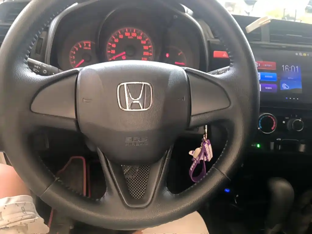 Honda Fit — миниатюра 11