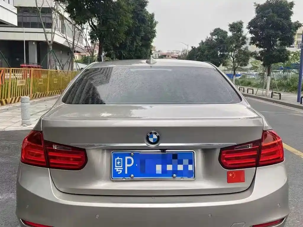 BMW 3 Series — миниатюра 4