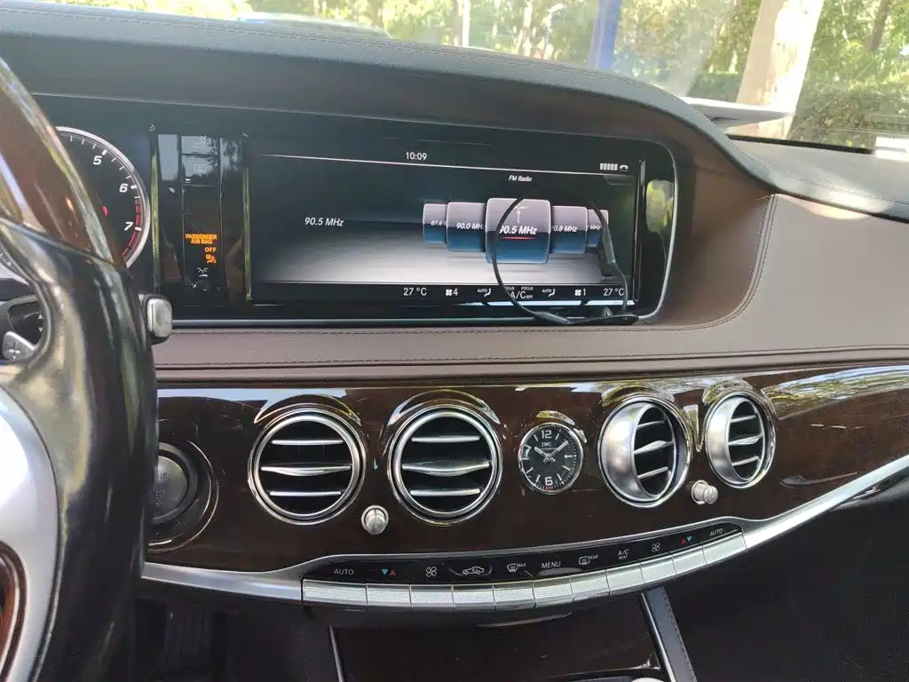 Mercedes-Benz S-Class — миниатюра 9