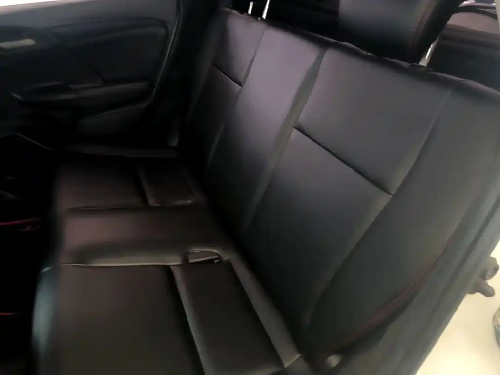 Honda Fit — миниатюра 17