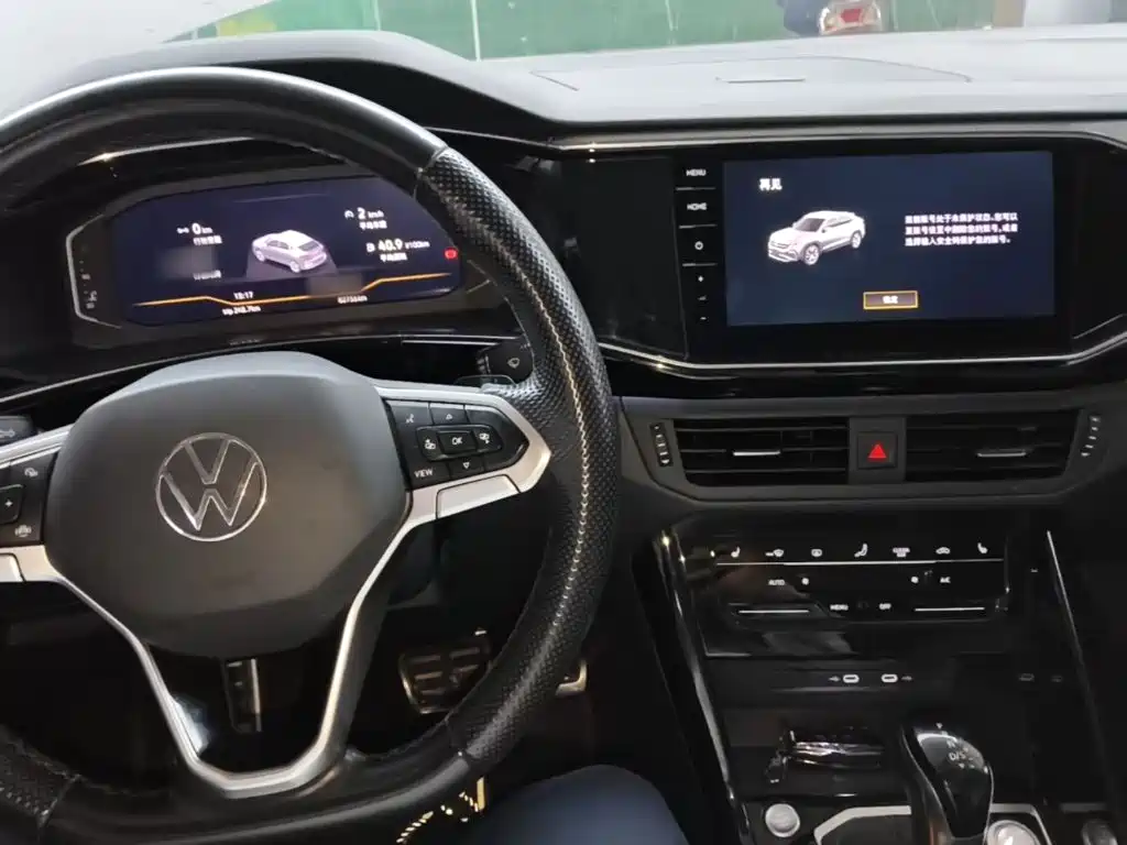 Volkswagen X — миниатюра 10