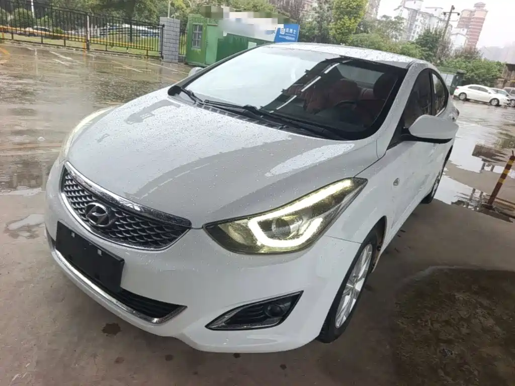 Hyundai Elantra Langdong — миниатюра 2